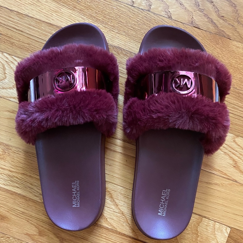Michael Kors Slides